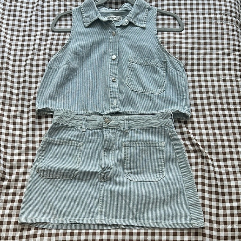 Pull & Bear matching denim set (skirt)